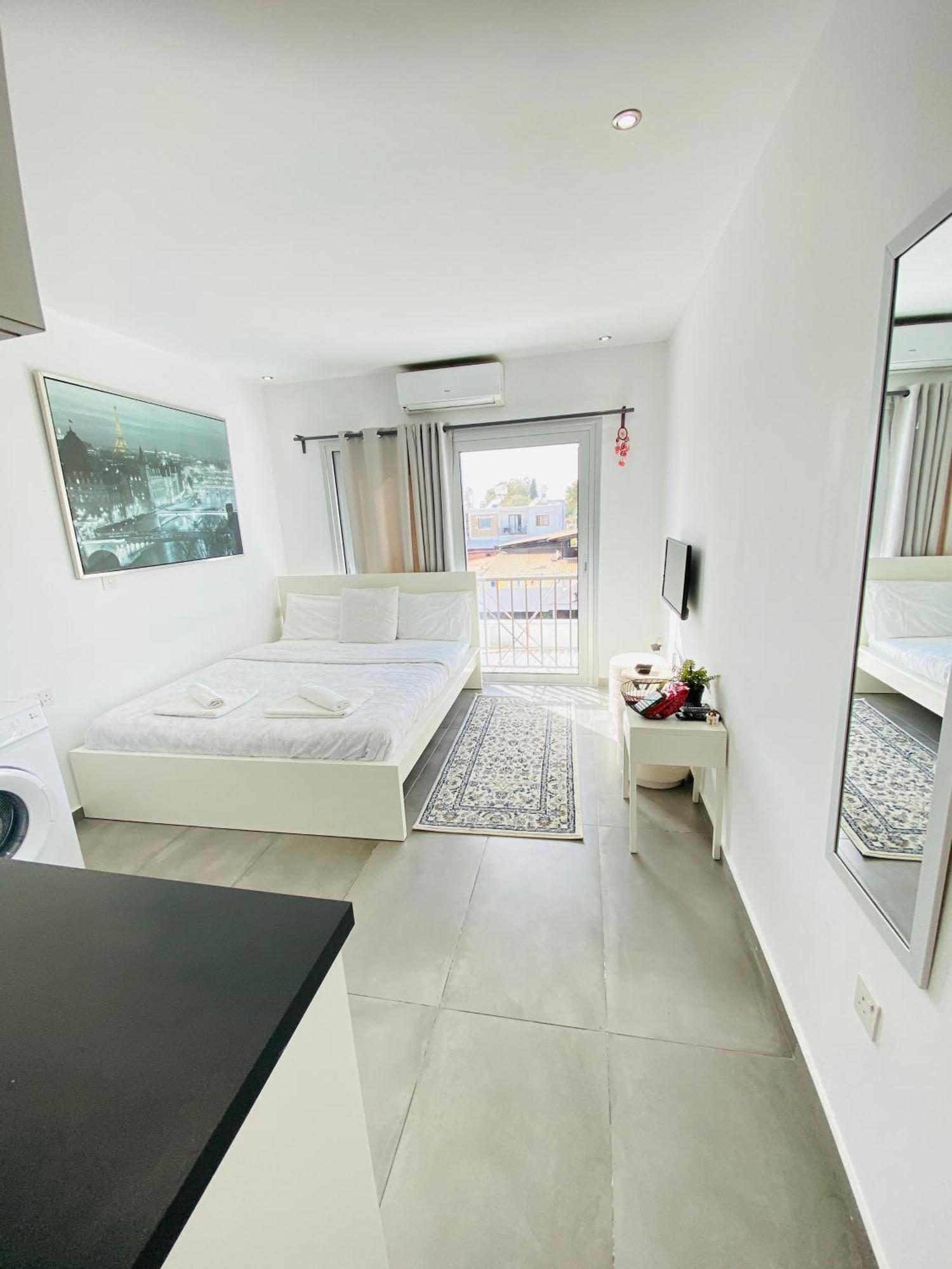 Papadavid Apartments Paphos Exterior photo